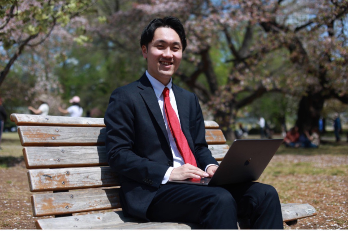 小泉耶馬人プロフィール写真